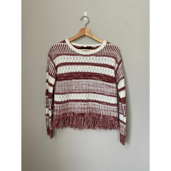 MINKPINK Womens Size XS Sunday Frills Fringe Sweater Top in Maroon & White Boho - Picture 5 of 16